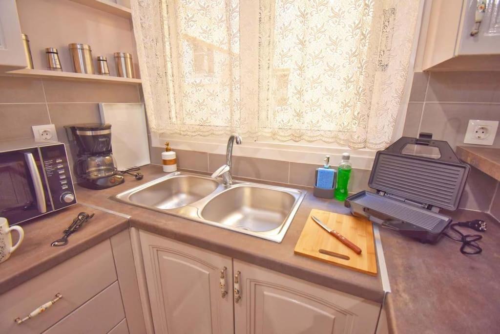 Casa Nikol In Garitsa Bay Corfu - High Speed Wifi Apartament *